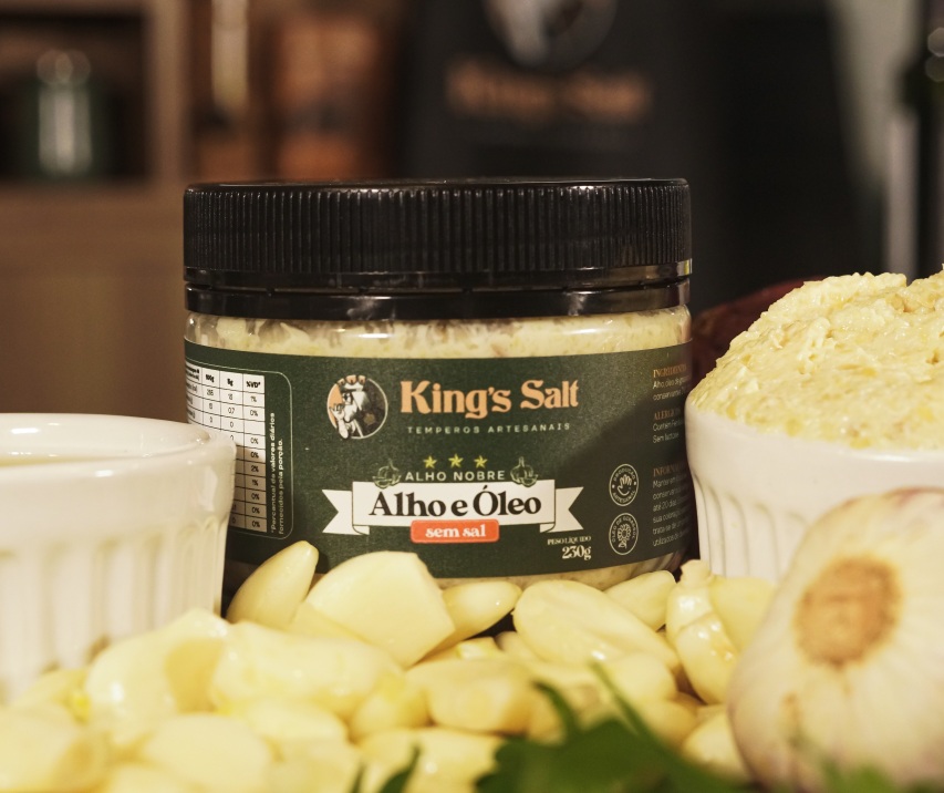 Pasta de Alho e Óleo